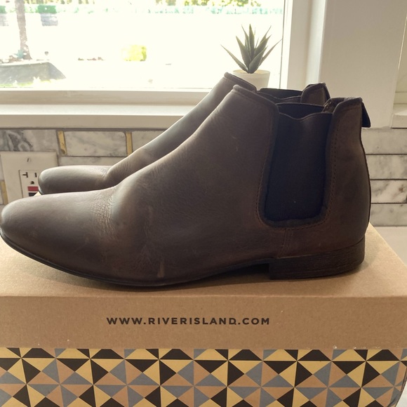 River Island boots - Picture 1 of 4